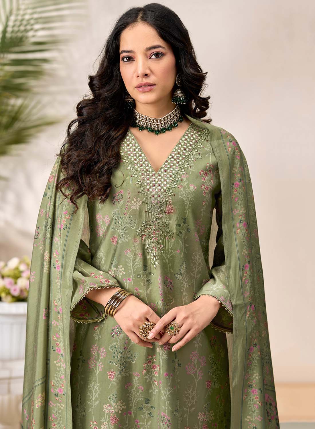 Party Wear Pure Muslin Silk Green Unstitched Salwar Suit Material for Women