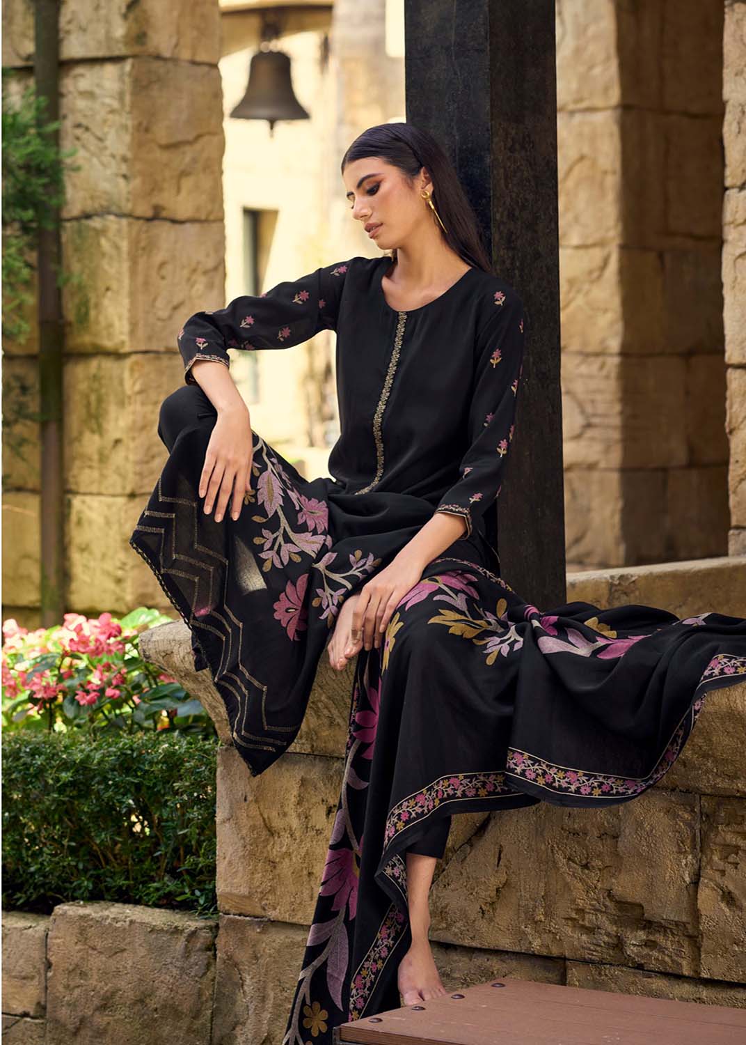 Party Wear Pure Muslin Unstitched Printed Women Salwar Suit Black