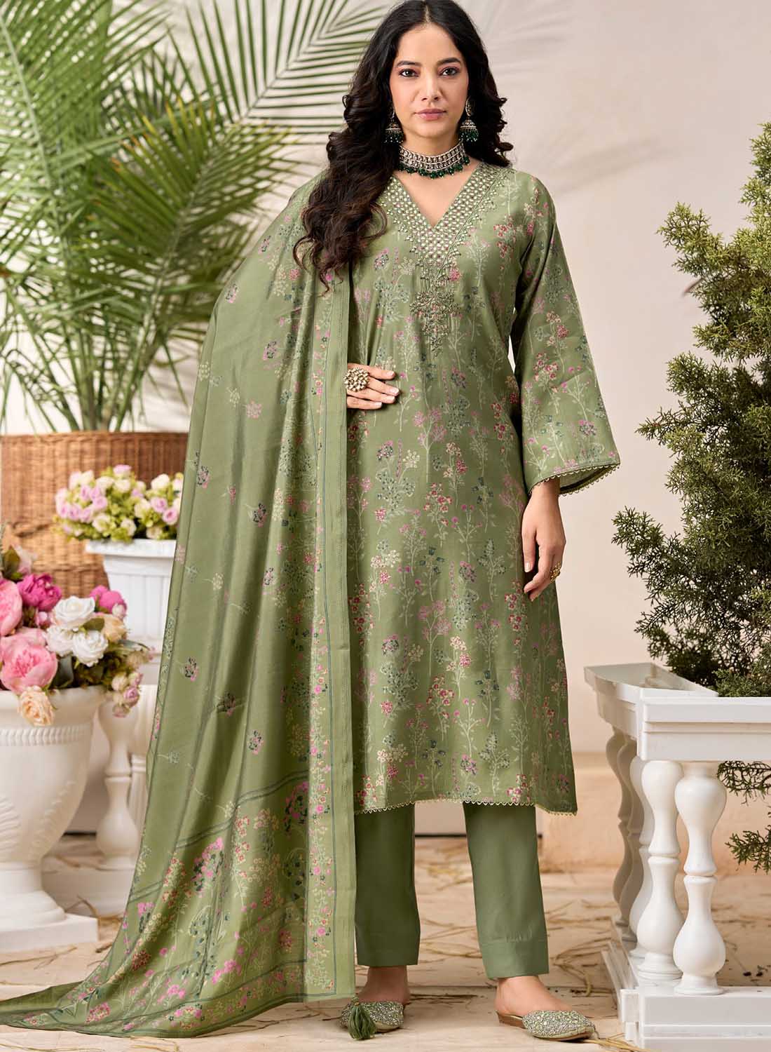 Party Wear Pure Muslin Silk Green Unstitched Salwar Suit Material for Women