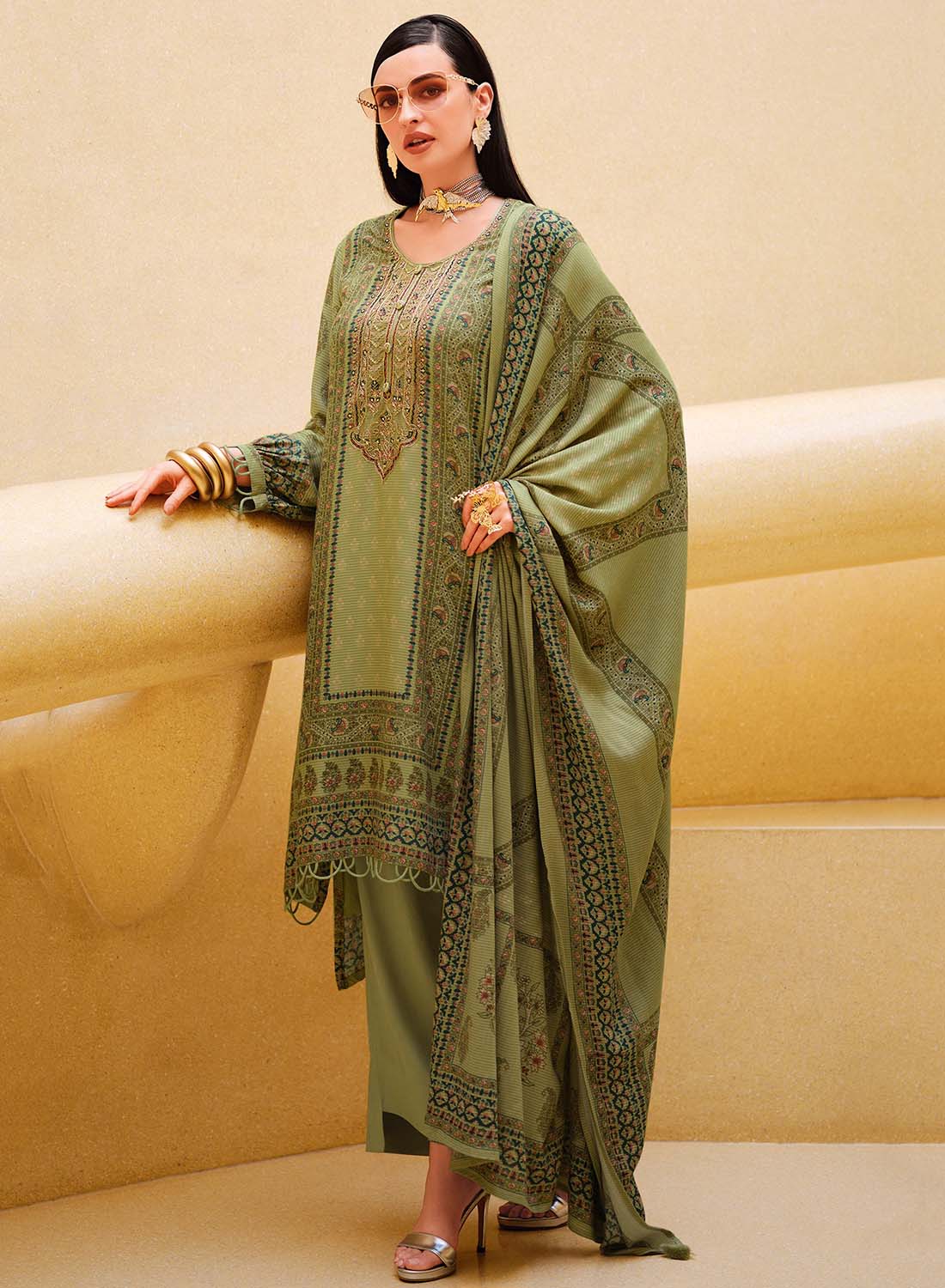 Green Pashmina Unstitched Winter Salwar Suit Set Material with Embroidery