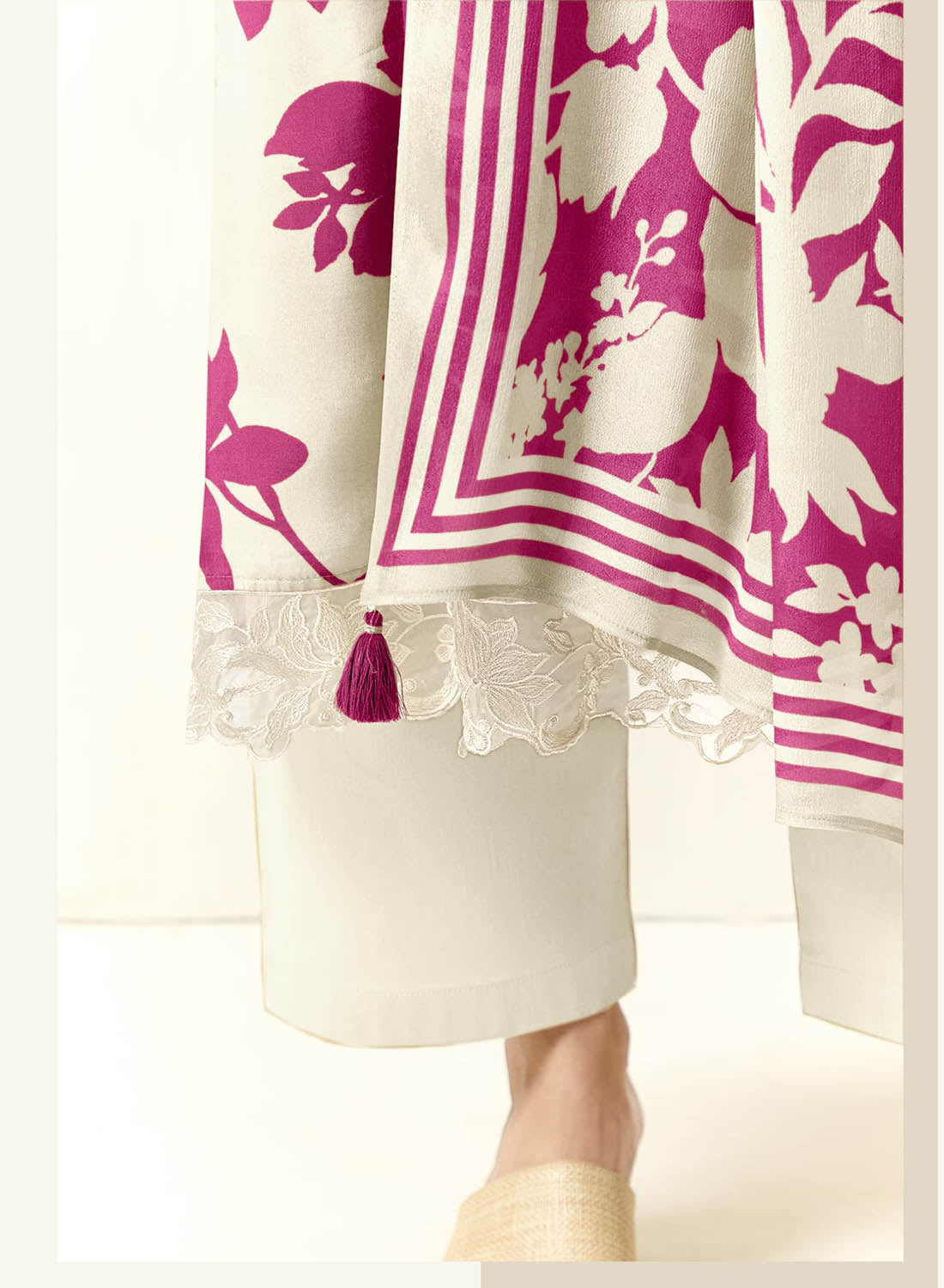 Party Wear Pure Muslin Unstitched Salwar Suit Material with Embroidery