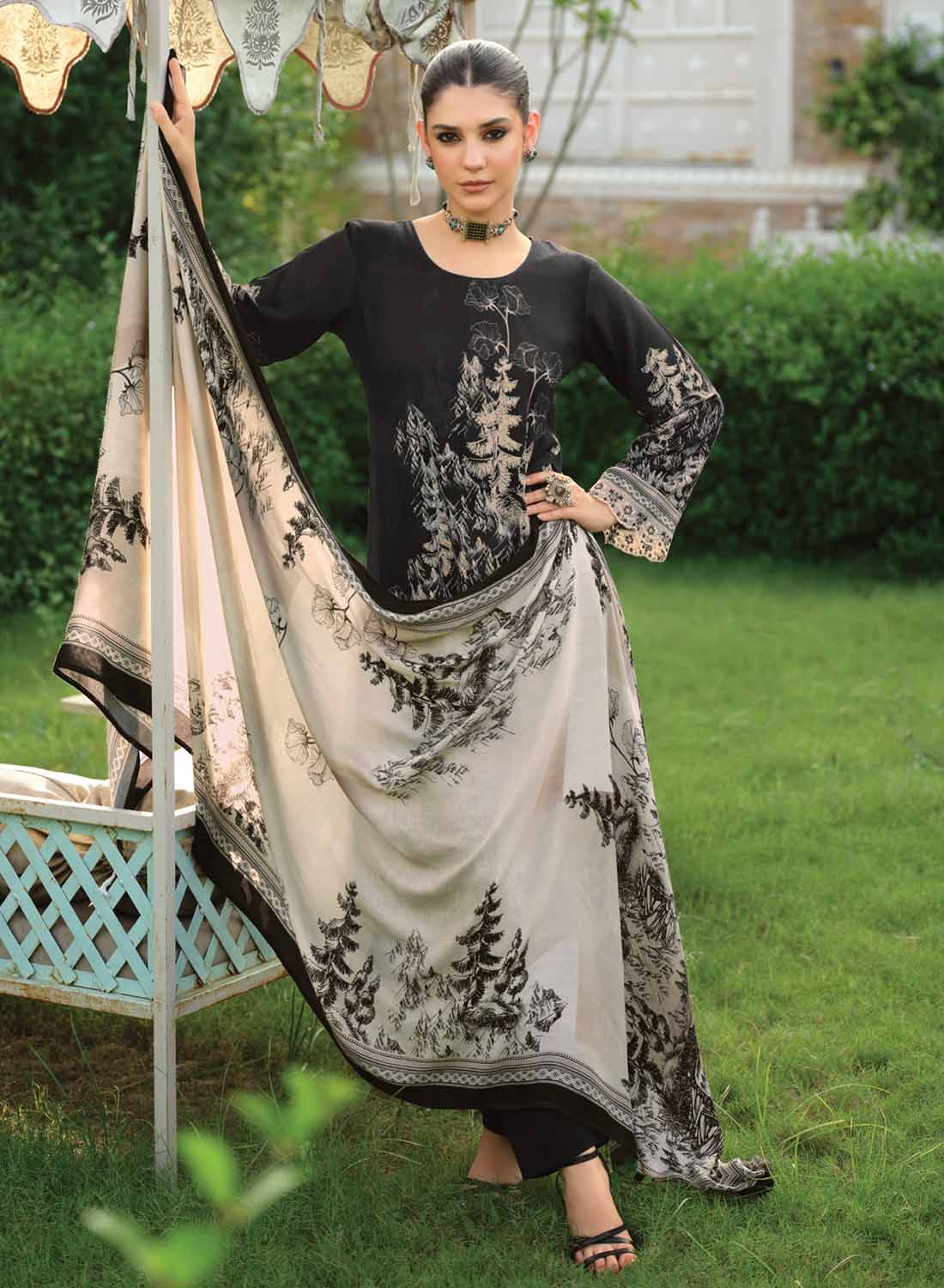 Fancy Black Viscose Pashmina Unstitched Winter Salwar Suit Set Material