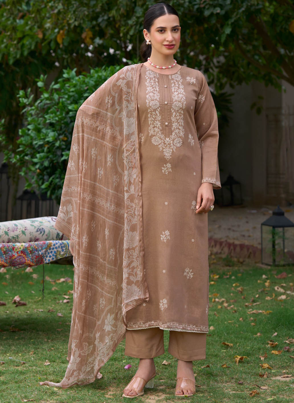 Party Wear Fancy Unstitched Cotton Satin Suit Fabric for Women