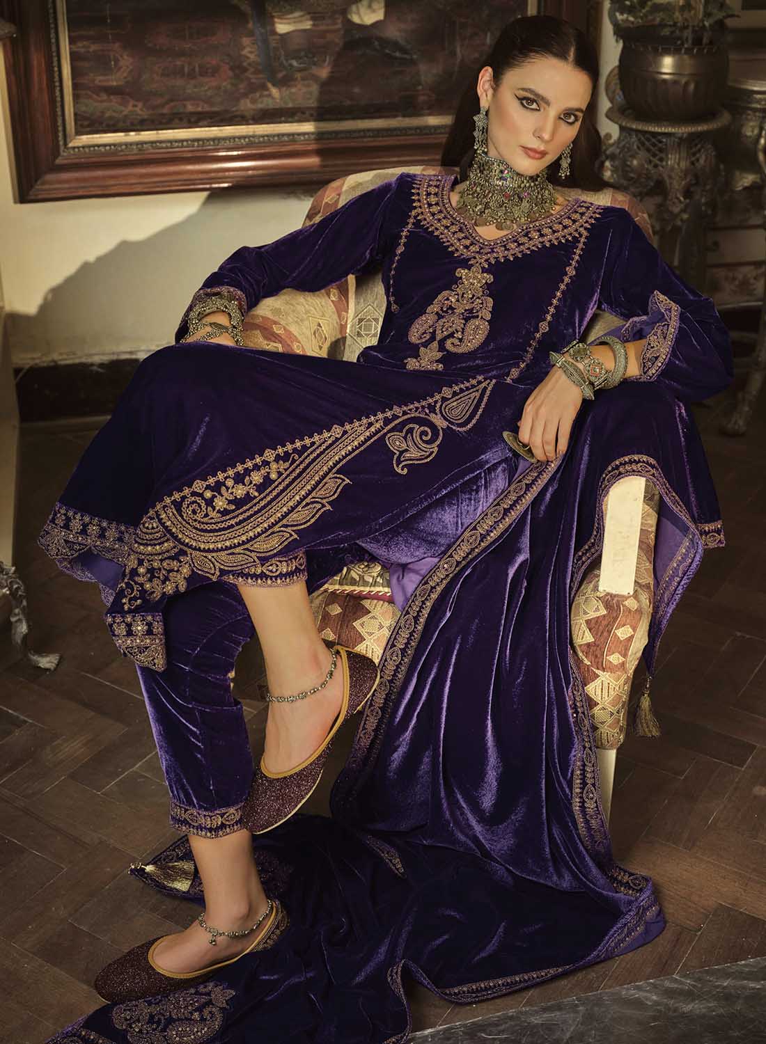 Party Wear Pakistani Unstitched Velvet Suit Dress Material for women