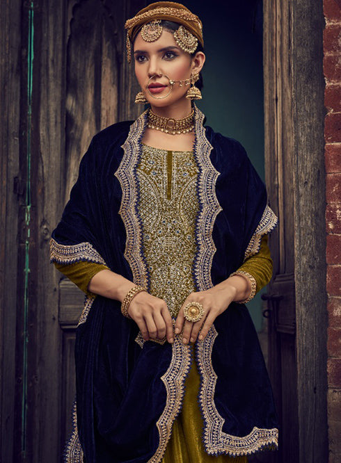 Party Wear Unstitched Green Winter Velvet Suit Dress Material for Women