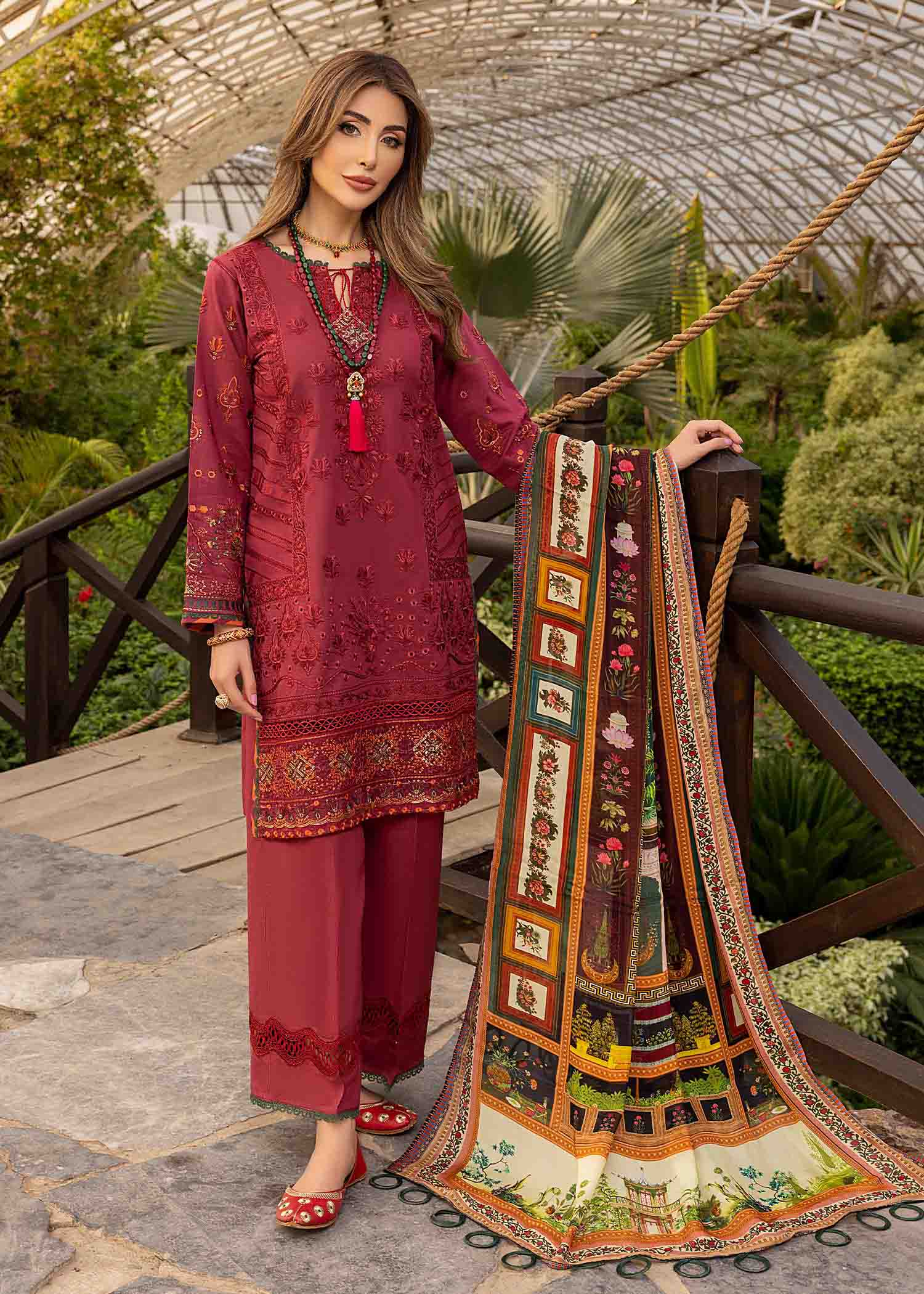 Buy Original Black Pakistani Lawn Suits Online In India – Stilento