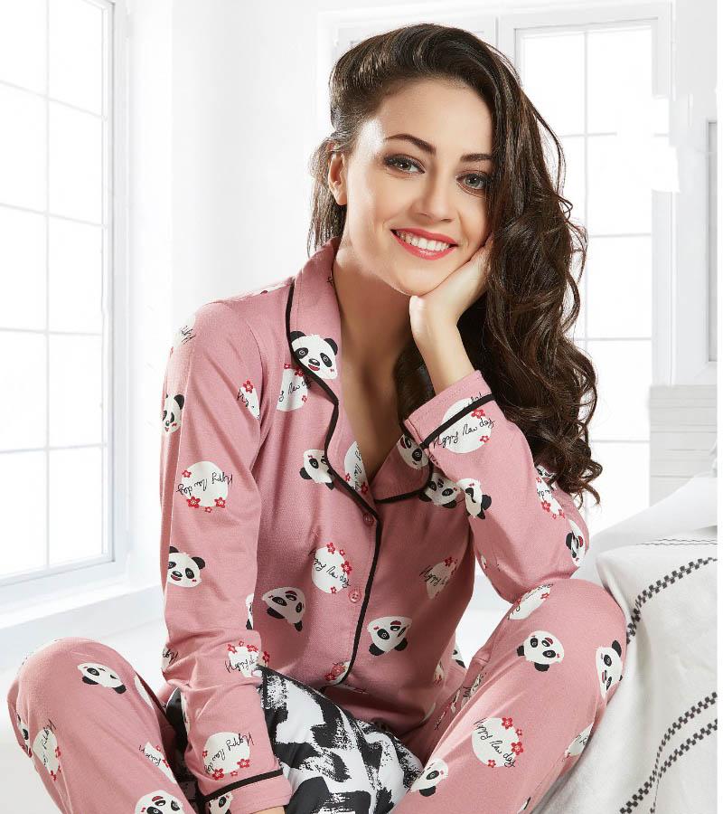 Elegant Winter Printed nightwear set for ladies