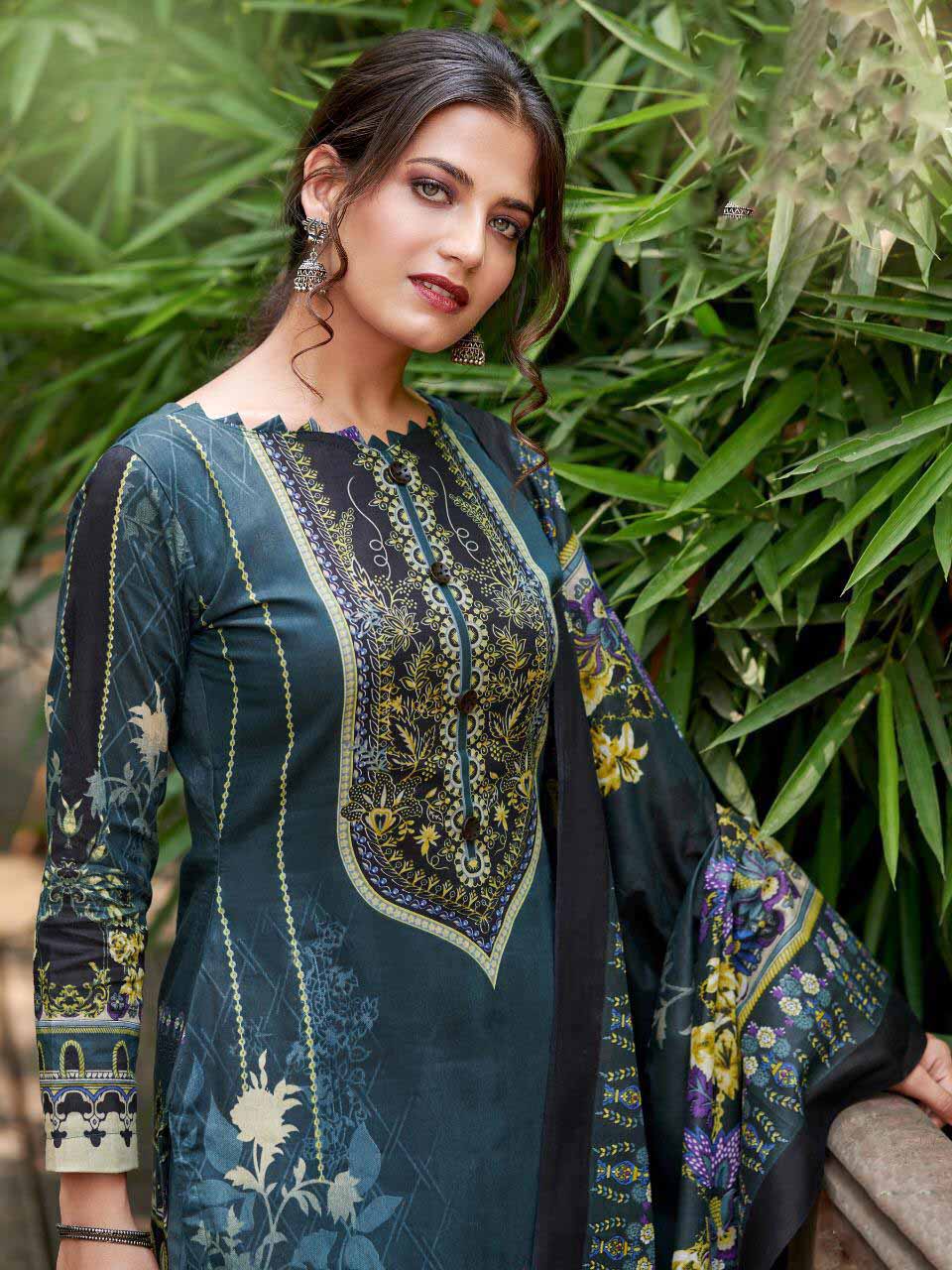 Pakistani Style Lawn Cotton Suit Material for Ladies