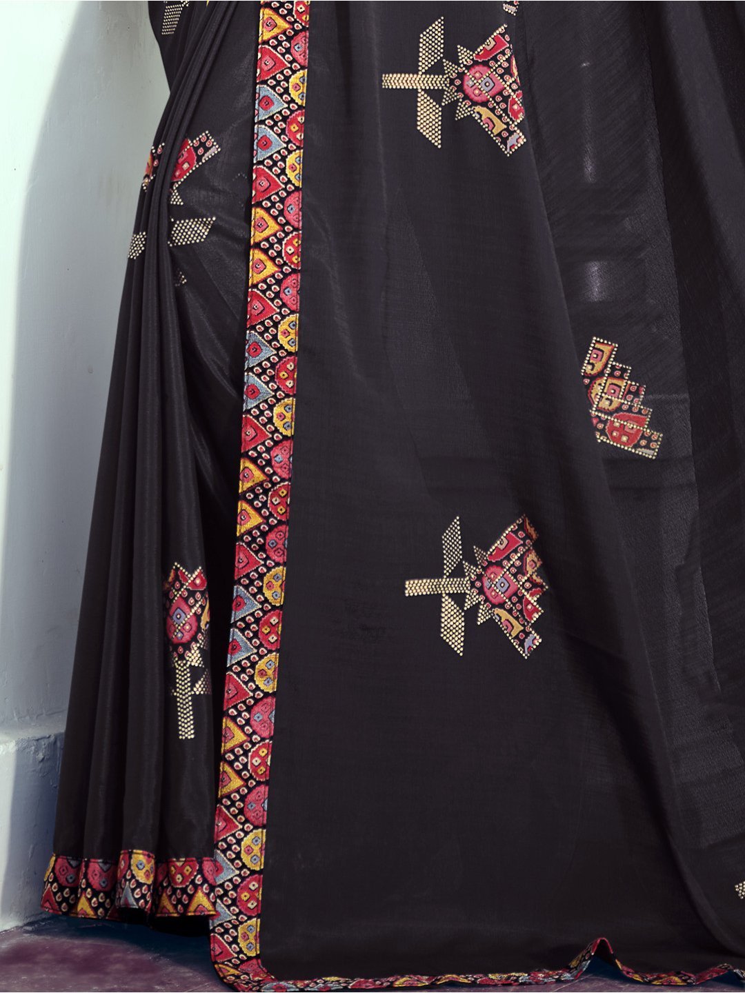 Pure Chiffon Printed Black Saree with Designer Blouse