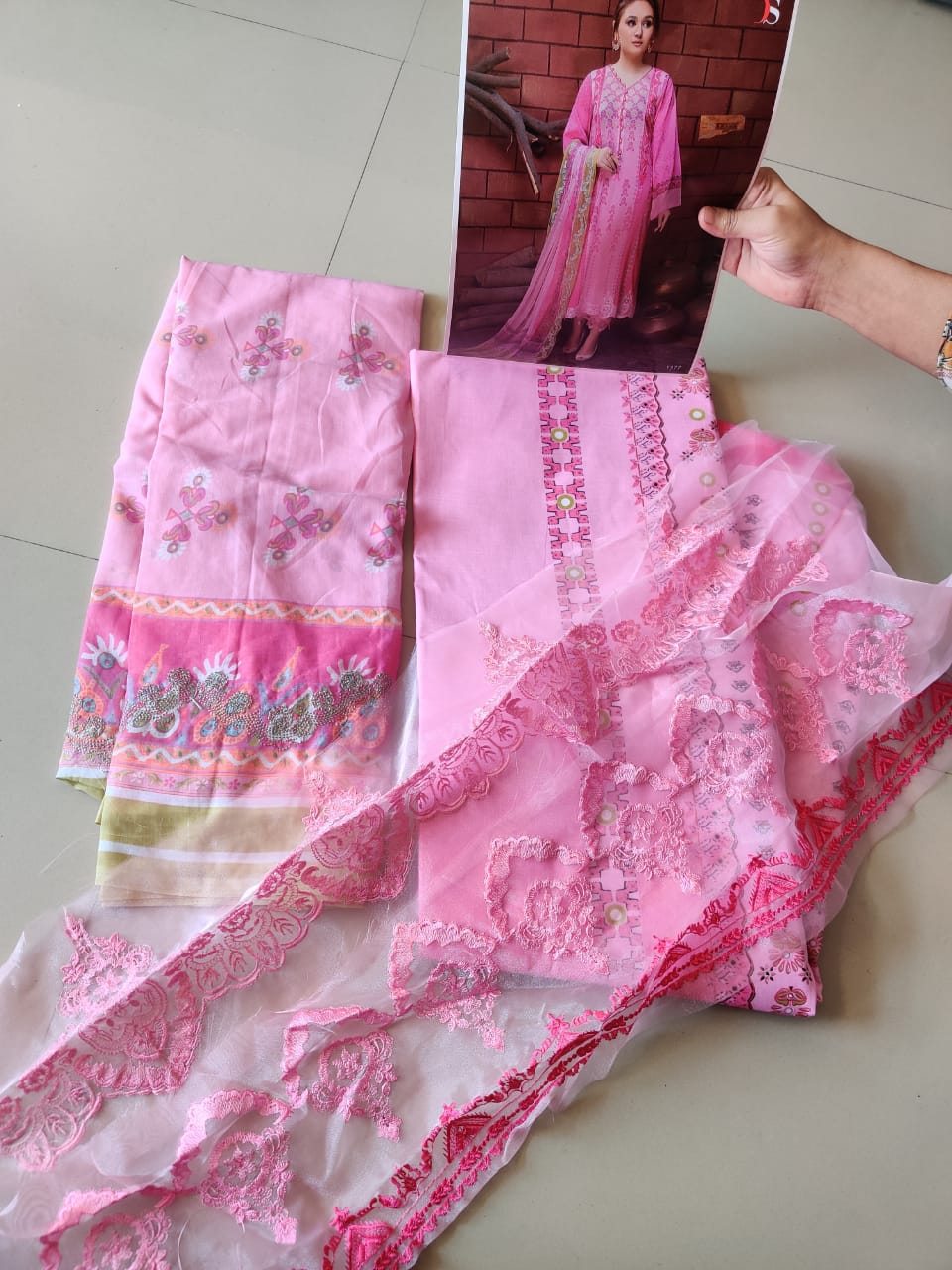 Unstitched Pink Cotton Pakistani Style Suits Dress Material