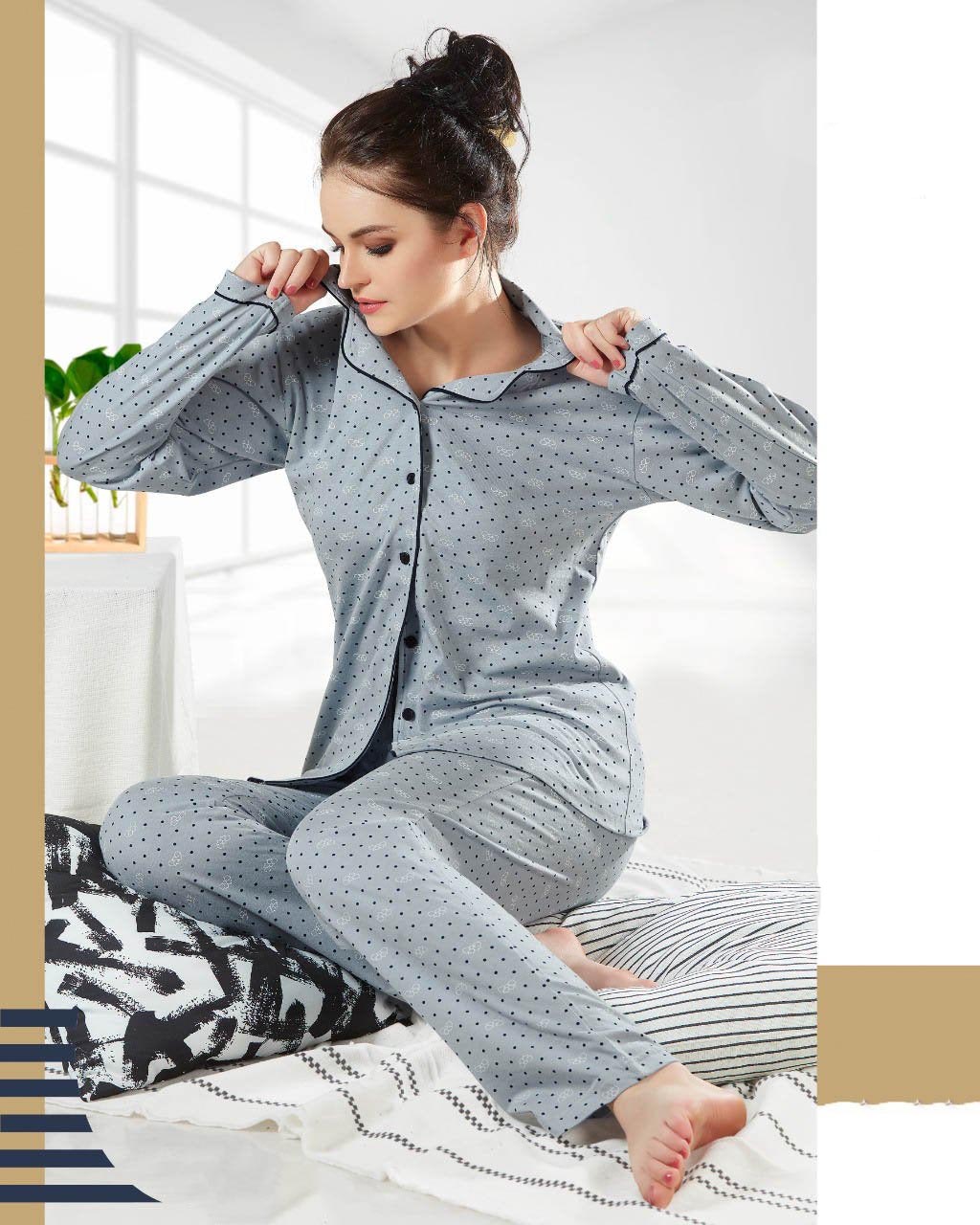 Winter Full Sleeve Grey Night Suit Pyjama Set for Ladies