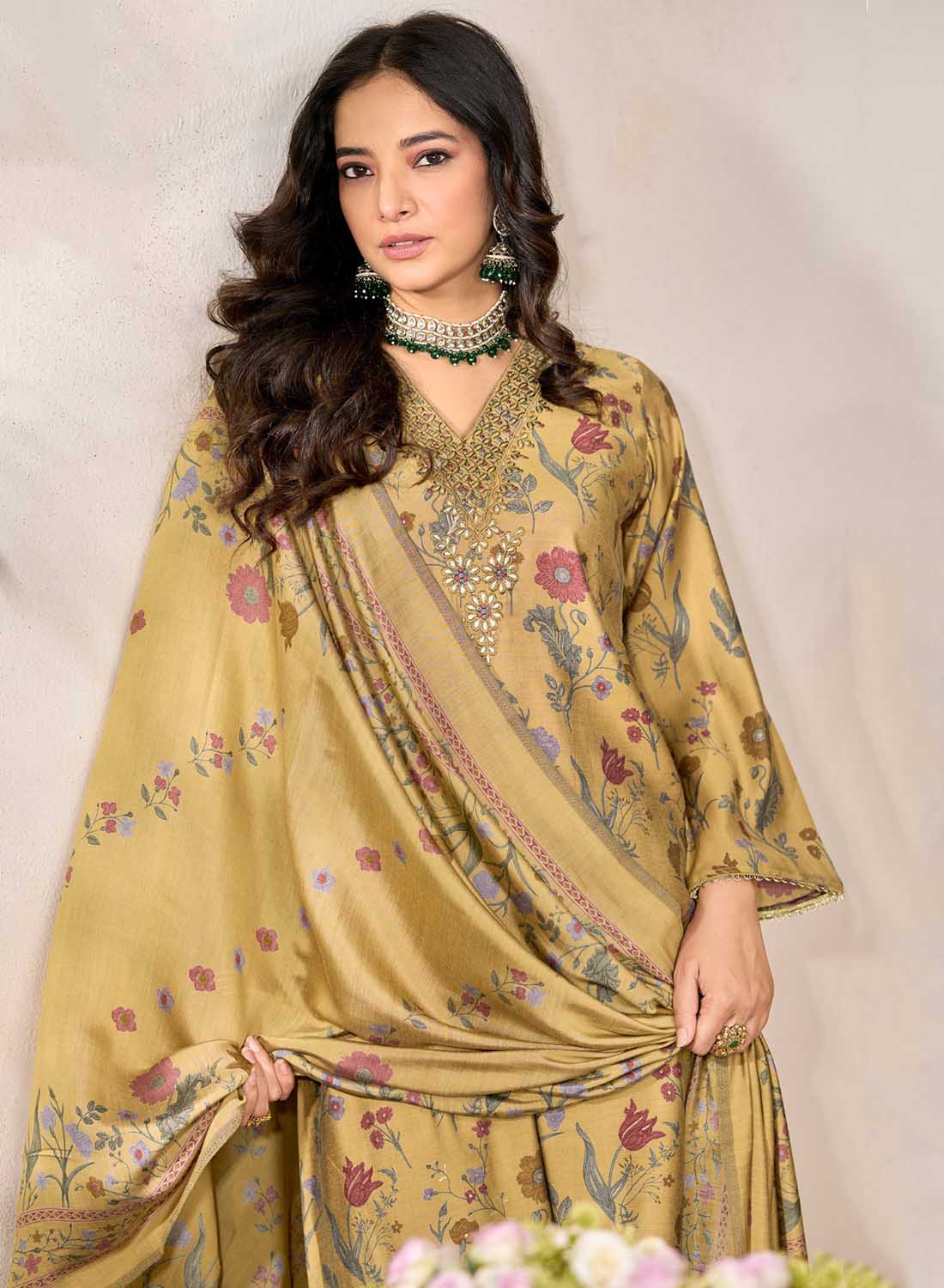 Party Wear Pure Muslin Silk Unstitched Salwar Suit Dress Material for Women