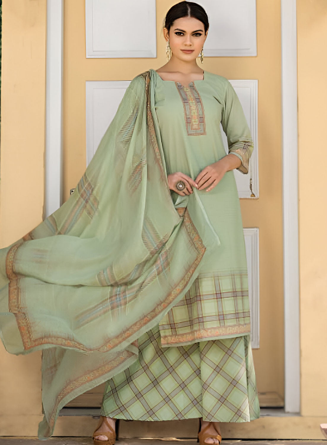 Rivaa Green Pashmina Unstitched Winter Suit Dress Material for Ladies Rivaa