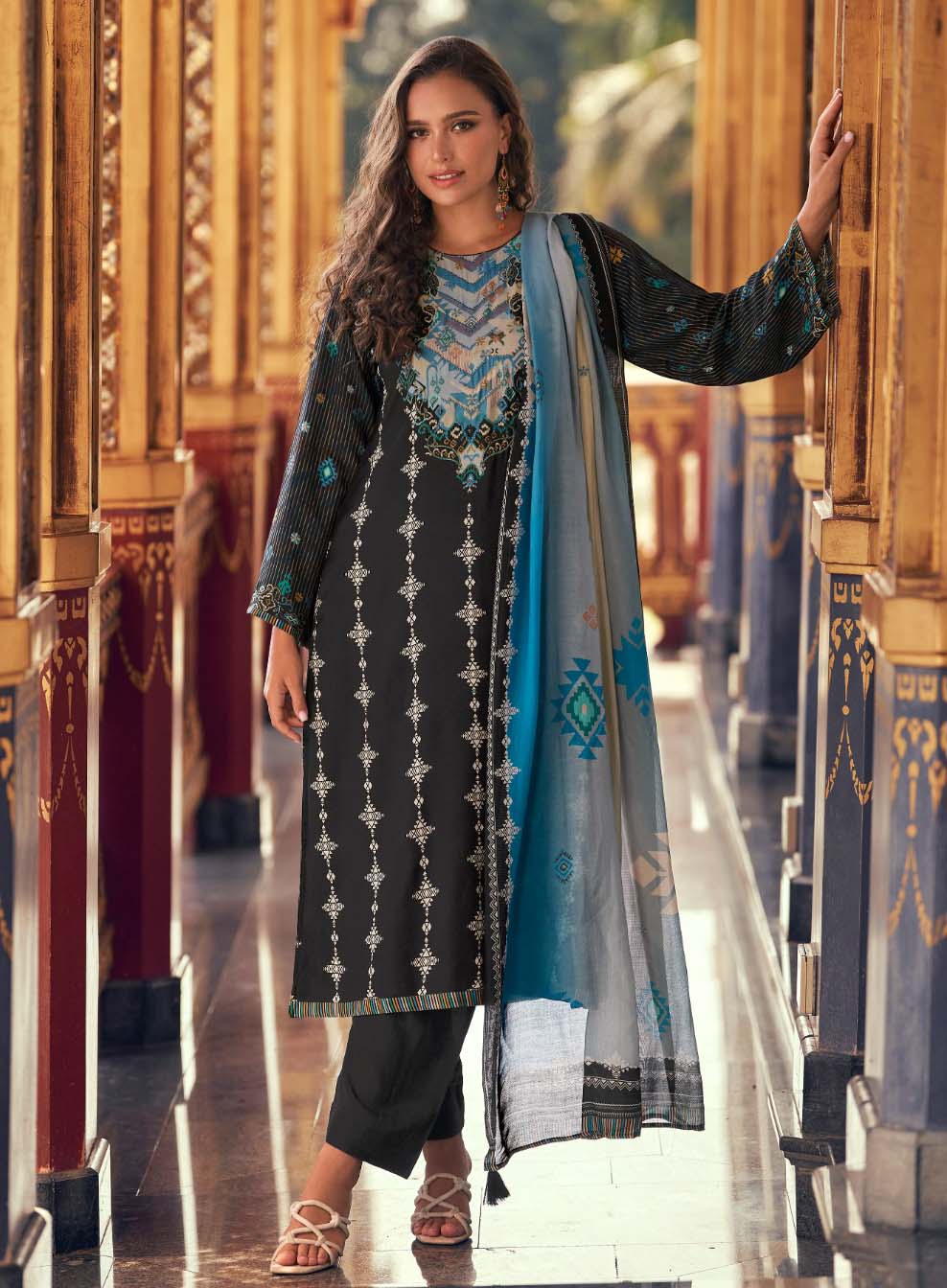 Black Pure Muslin Silk Unstitched Salwar Suit Material for Women