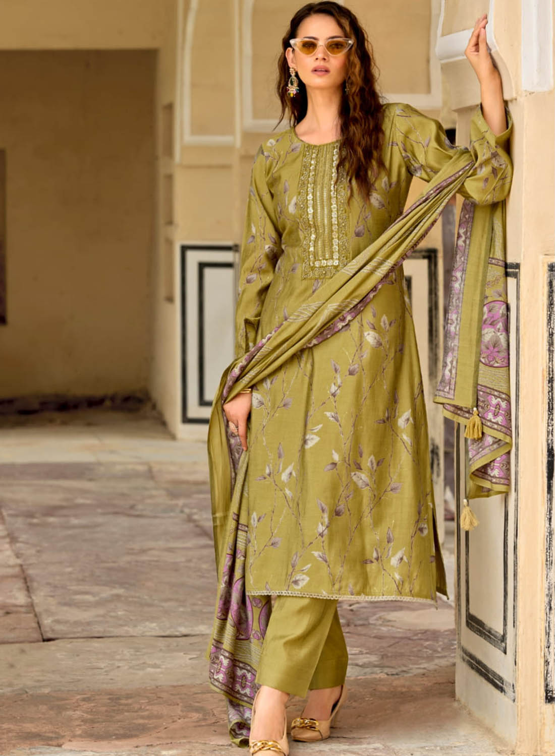 Pure Muslin Unstitched Salwar Suit Material with Fancy Hand Work