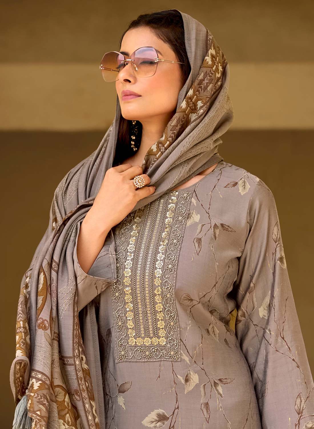 Party Wear Pure Muslin Unstitched Salwar Suit Set Dress Material