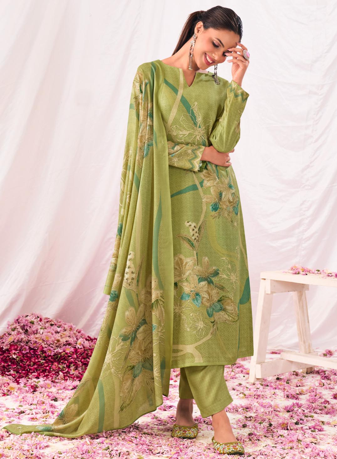 Green Pure Pashmina Printed Unstitched Winter Salwar Suit Dress Material