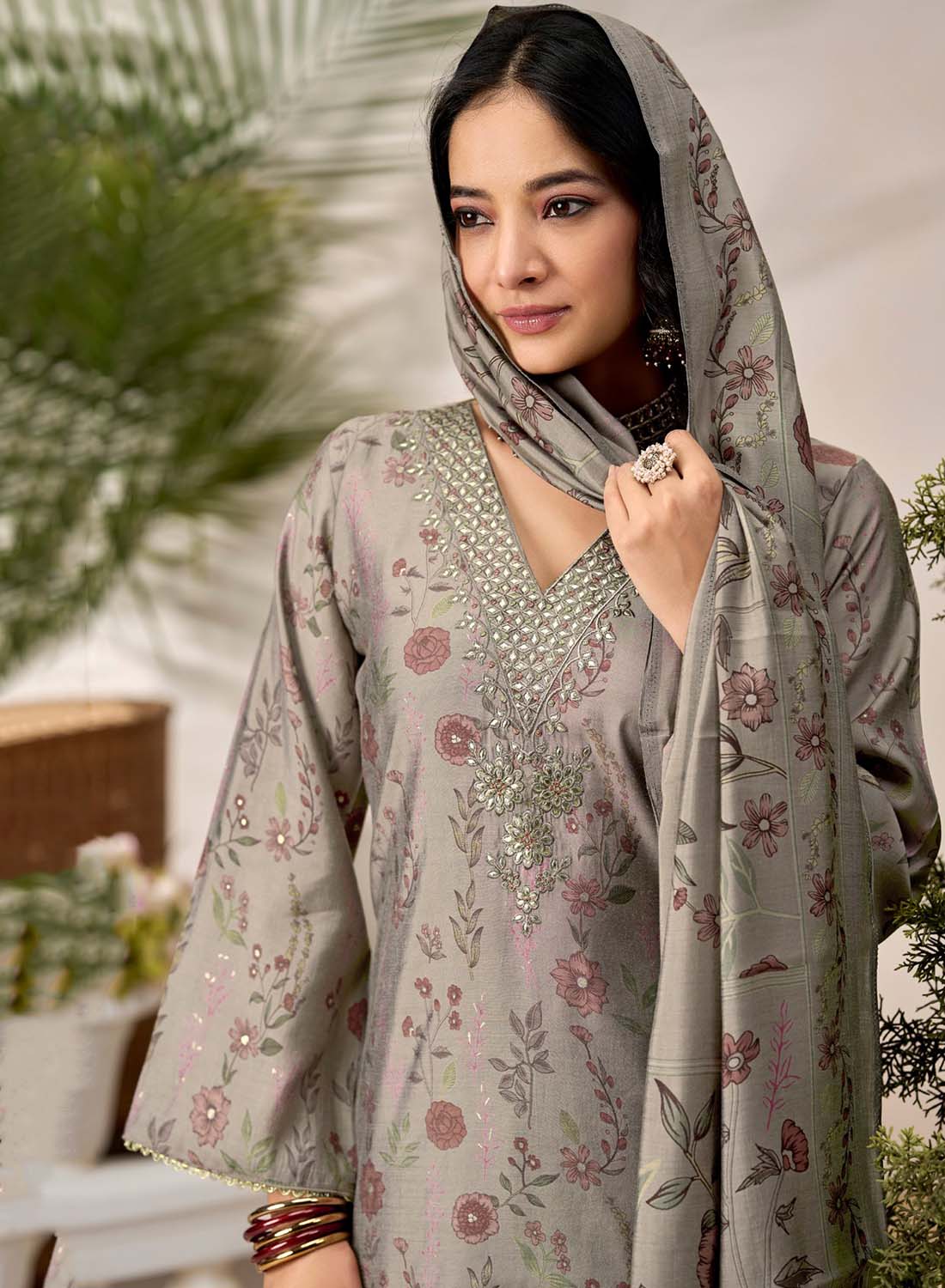 Party Wear Pure Muslin Silk Unstitched Salwar Suit Dress Material for Women