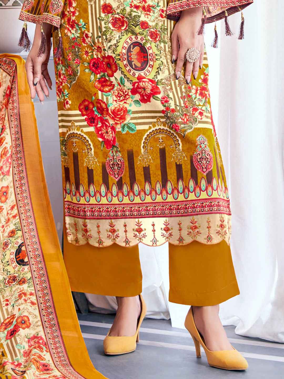 Unstitched Pakistani Print Cotton Suit Fabric with Embroidery Beige Alok Suit