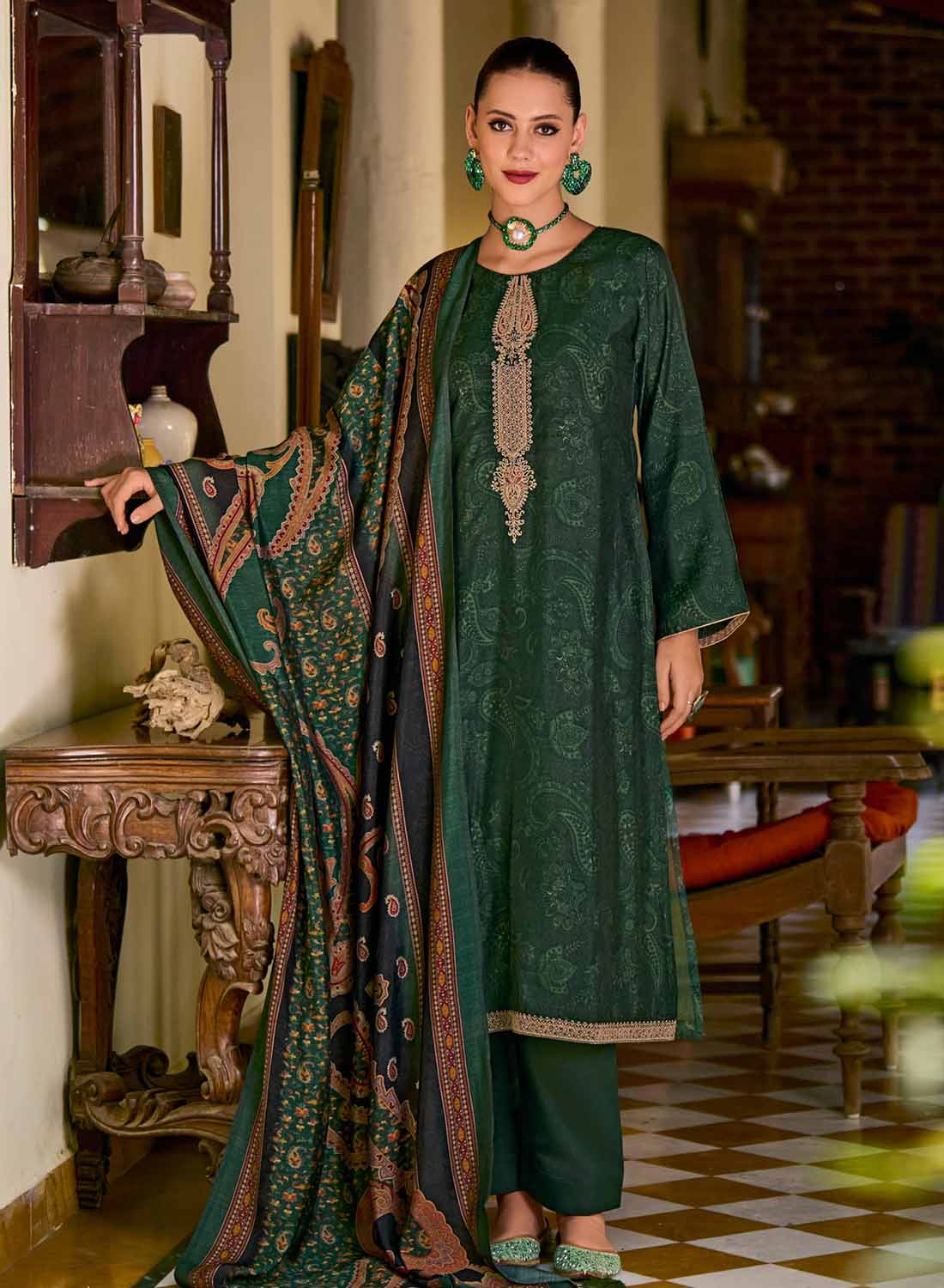 Green Party Wear Pure Muslin Unstitched Suit Material for Women