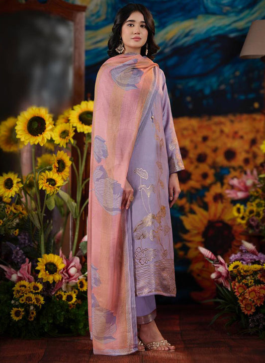 Elegant Party Wear Muslin Jacquard Unstitched Suit Fabric for Women