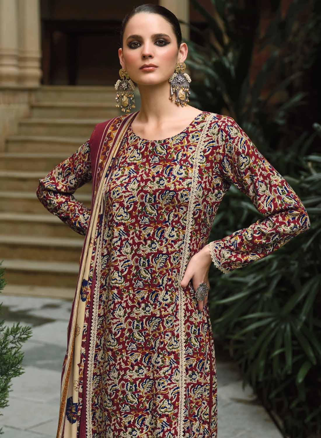 Pure Pashmina Printed Unstitched Winter Suit Set Material with Embroidery