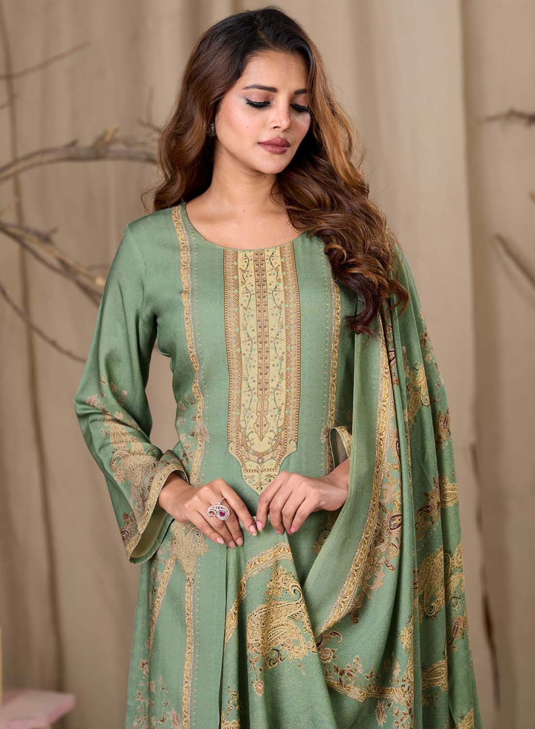 Unstitched Pashmina Printed Winter Salwar Suit Material for Women