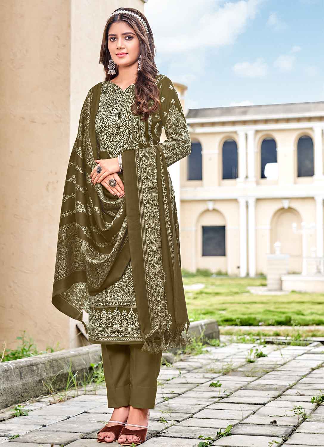 Unstitched Green Pashmina Winter Women Suit Dress Material with Shawl Radha Fab