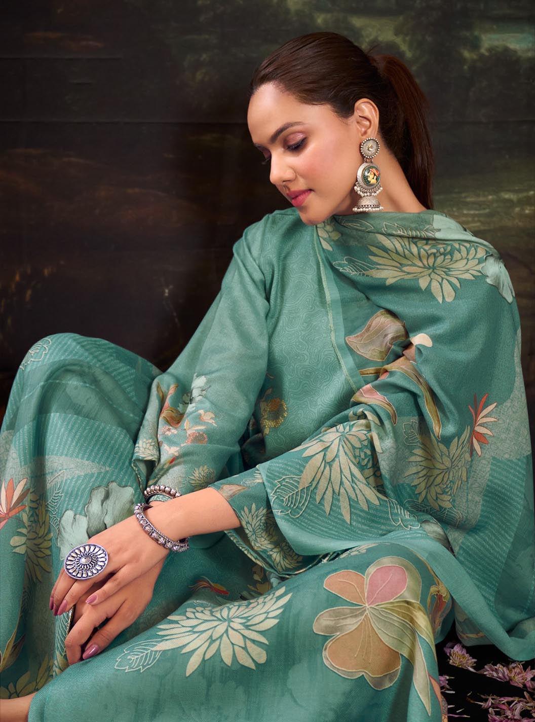 Women Pure Pashmina Printed Unstitched Winter Salwar Suit Material