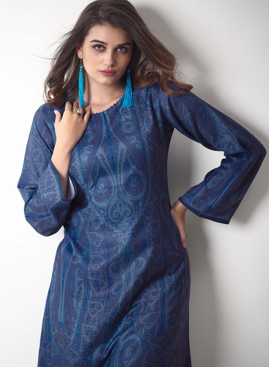 Blue Unstitched Pashmina Winter Salwar Suits Fabric for Ladies