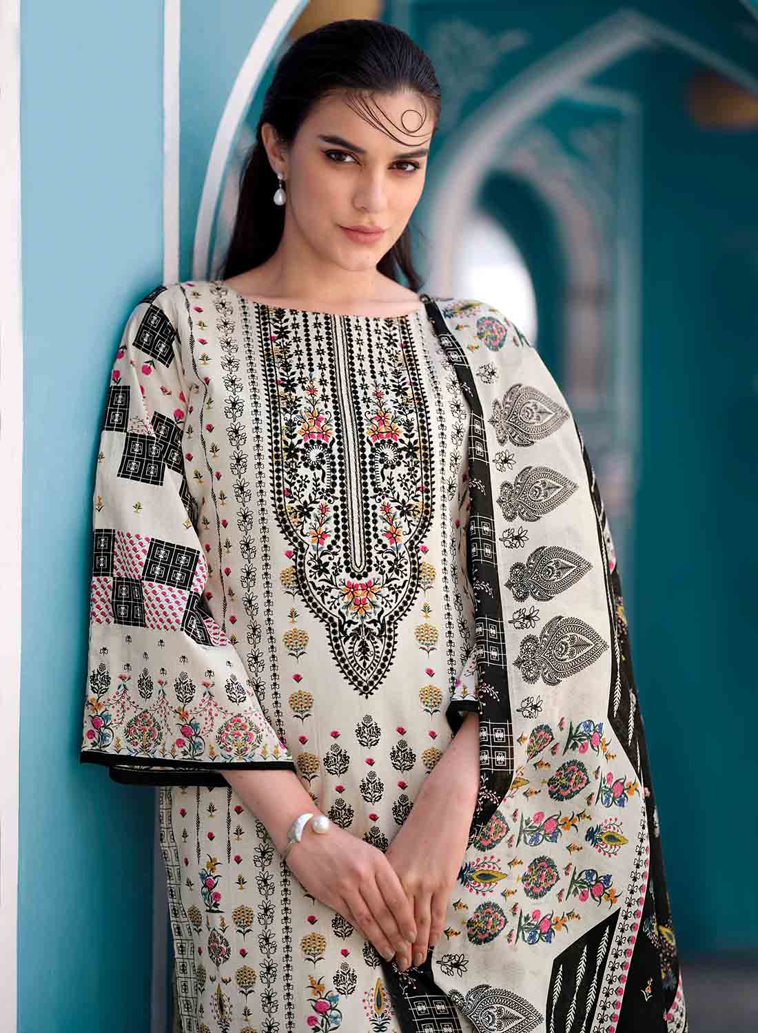 Women's White Pakistani Print Unstitched Cotton Suit Dress Material