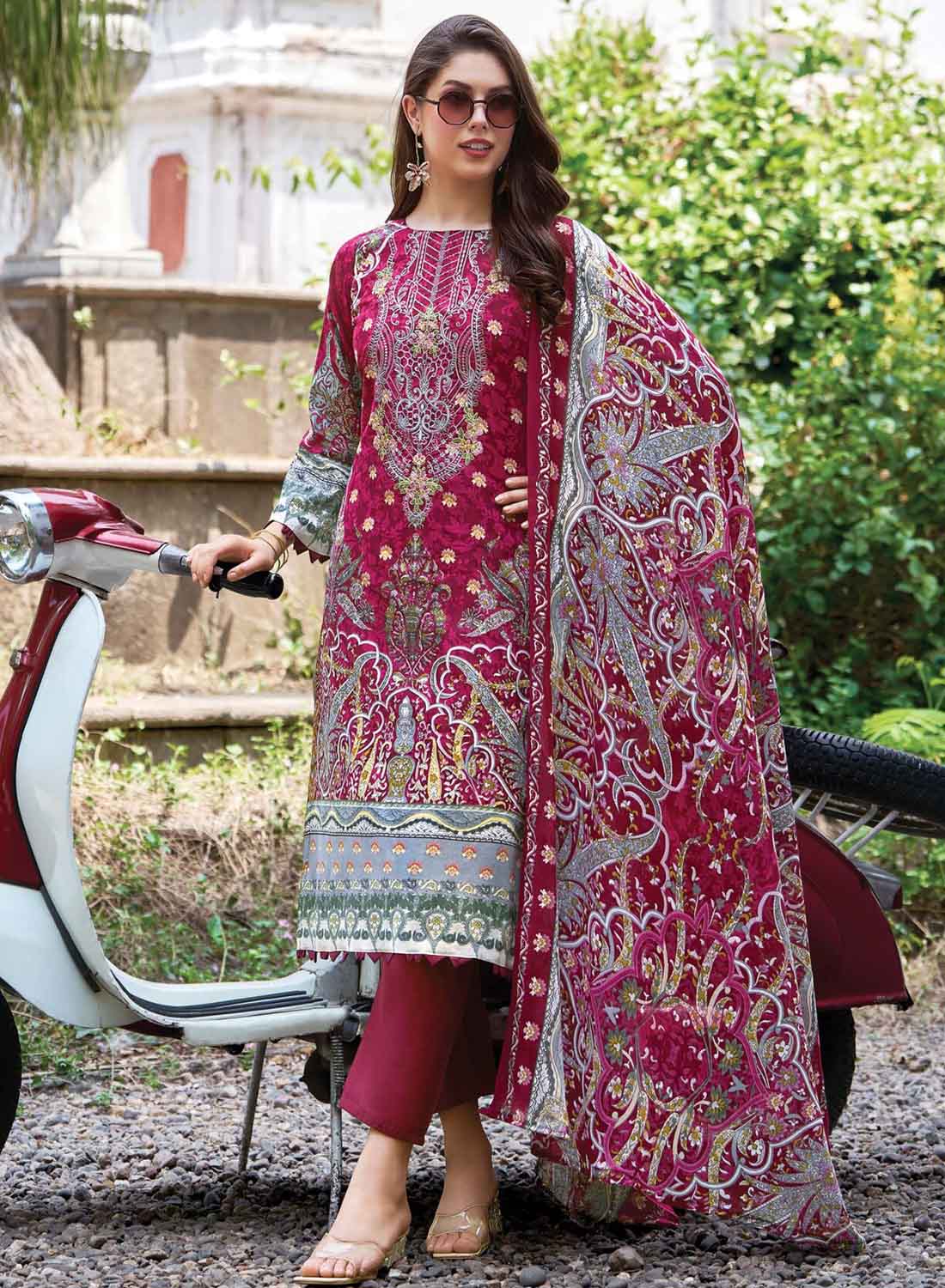 Pakistani Print Pure Cotton Unstitched Salwar Suit Material with Embroidery