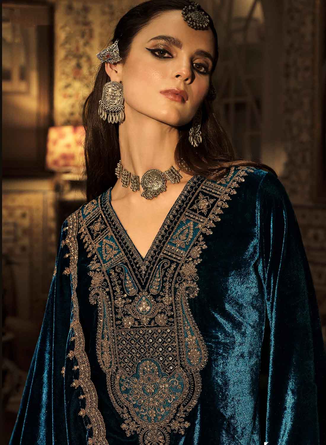 Party Wear Unstitched Winter Velvet Suit Dress Material for Women