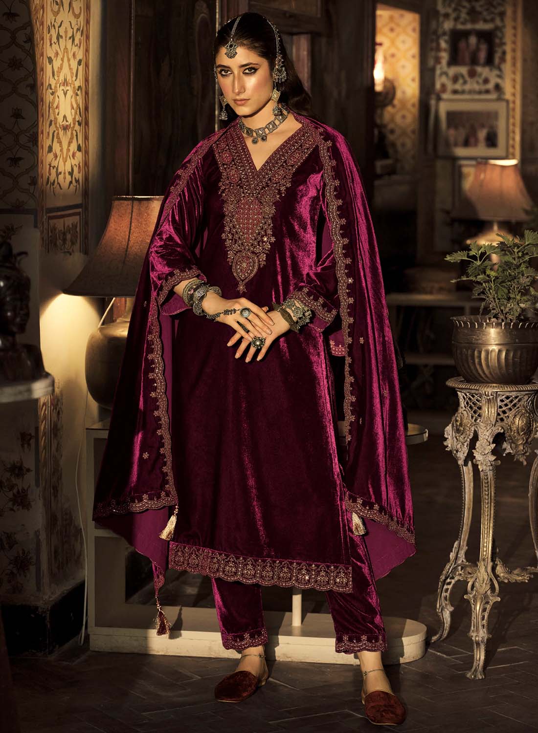 Party Wear Unstitched Winter Velvet Salwar Suit Material with Embroidery