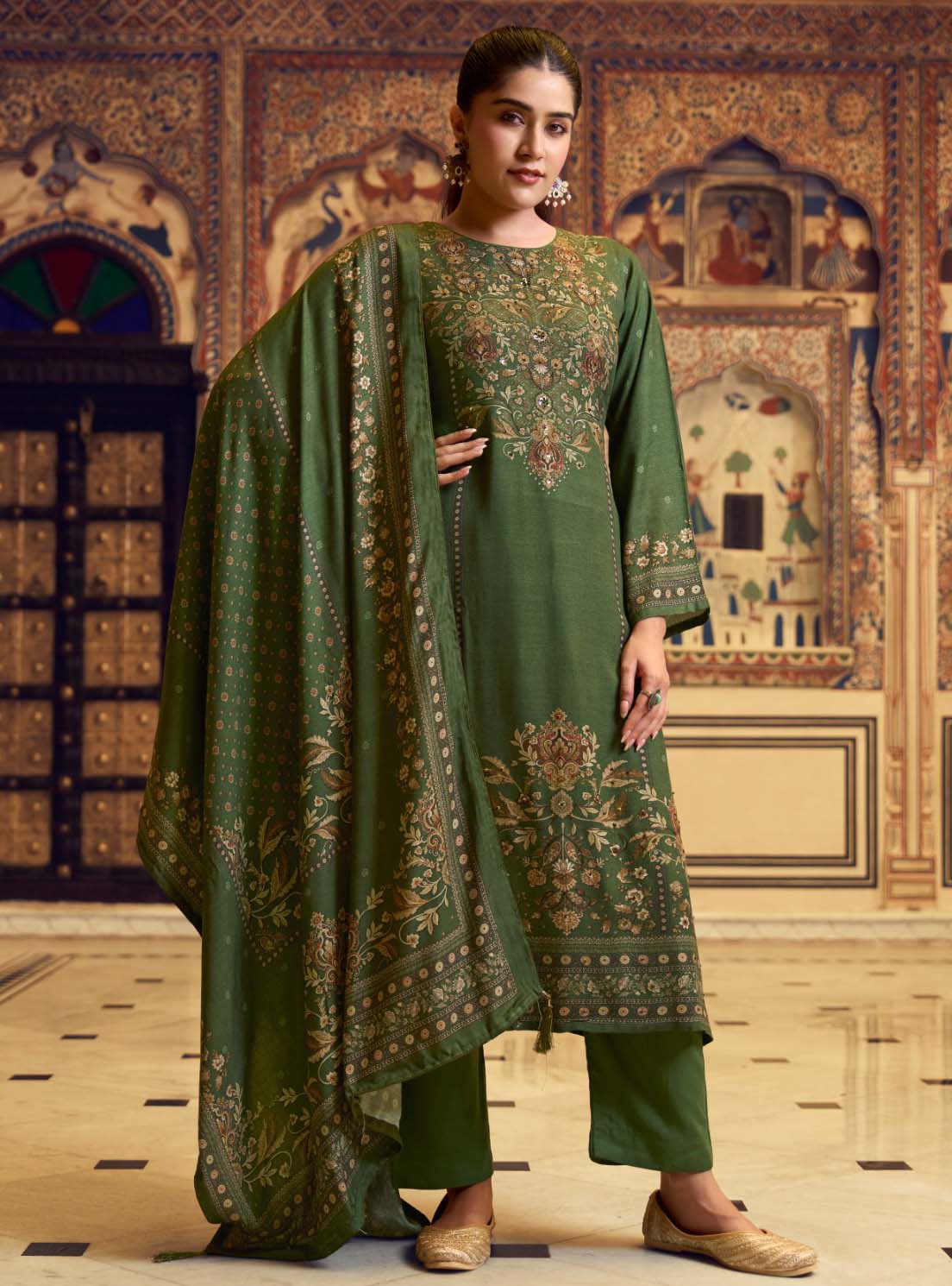 Pure Viscose Pashmina Printed Unstitched Winter Suit Material for Women