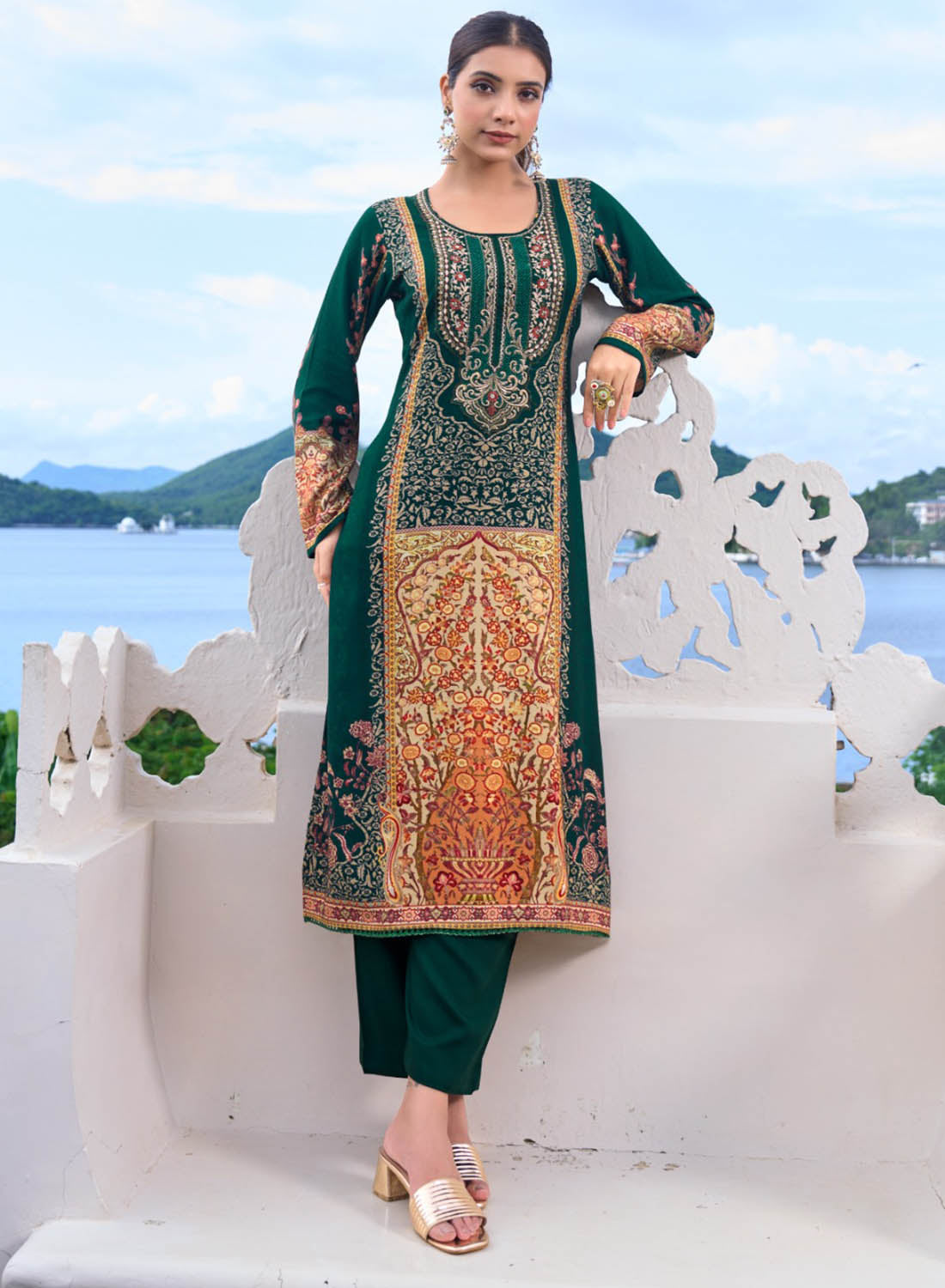 Green Pashmina Winter Unstitched Salwar Suit Set Material with Embroidery