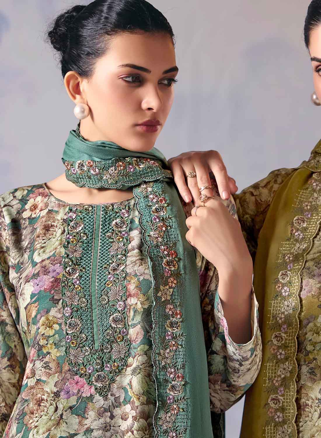 Winter Pashmina Unstitched Salwar Suit Set Dress Material with Embroidery