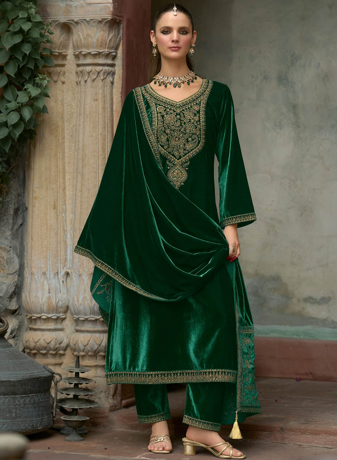 Green Party Wear Velvet Unstitched Suit Dress Material with Dupatta