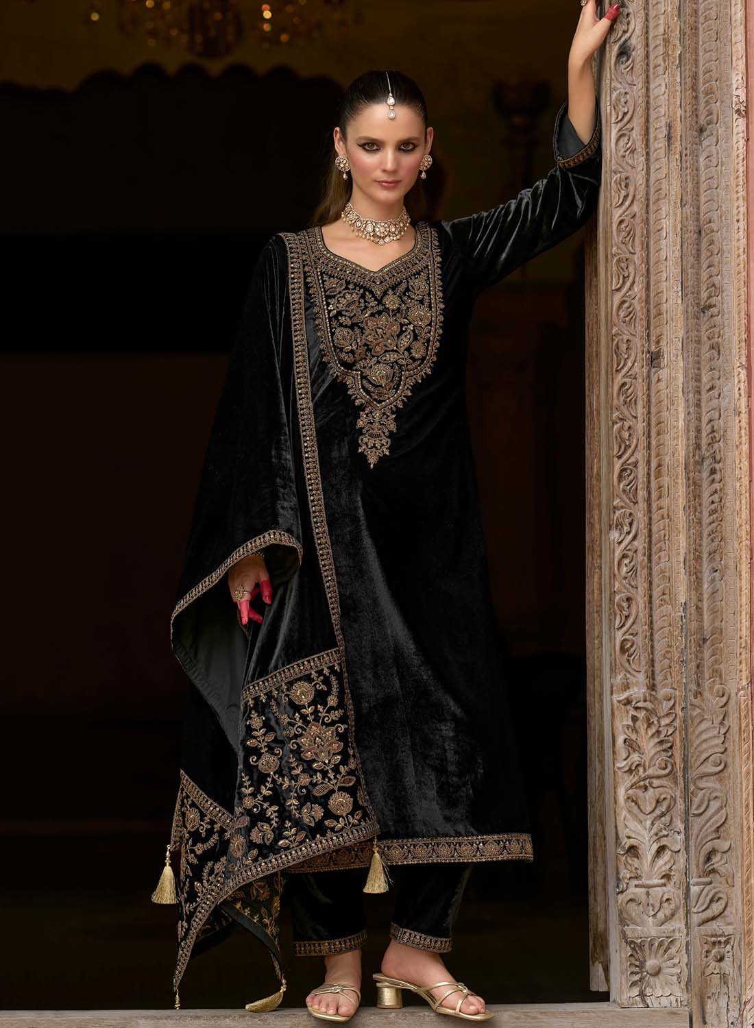 Black Party Wear Velvet Unstitched Suit Set Dress Material with Dupatta