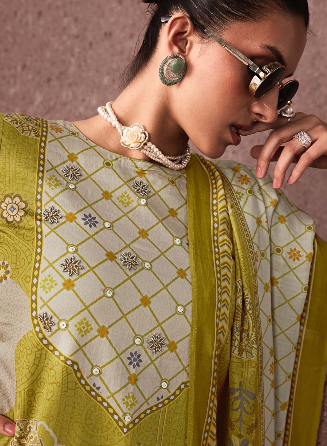Green Unstitched Cotton Salwar Suit Dress Material with Muslin Dupatta