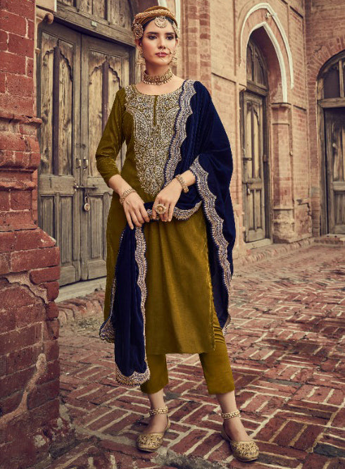 Party Wear Unstitched Green Winter Velvet Suit Dress Material for Women