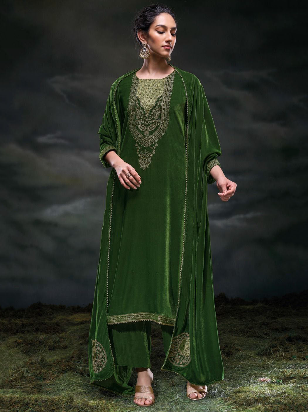 Ganga Party Wear Green Unstitched Velvet Suit Material with Embroidery