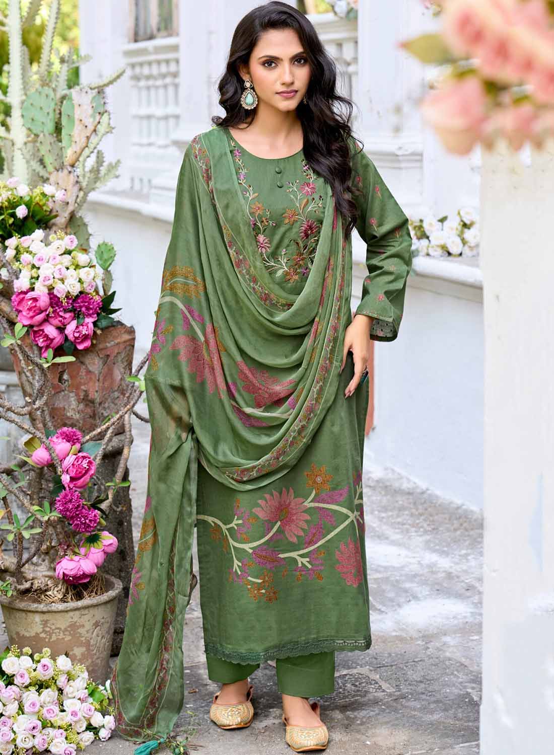 Women’s Green Unstitched Cotton Suit Material with Chiffon Dupatta