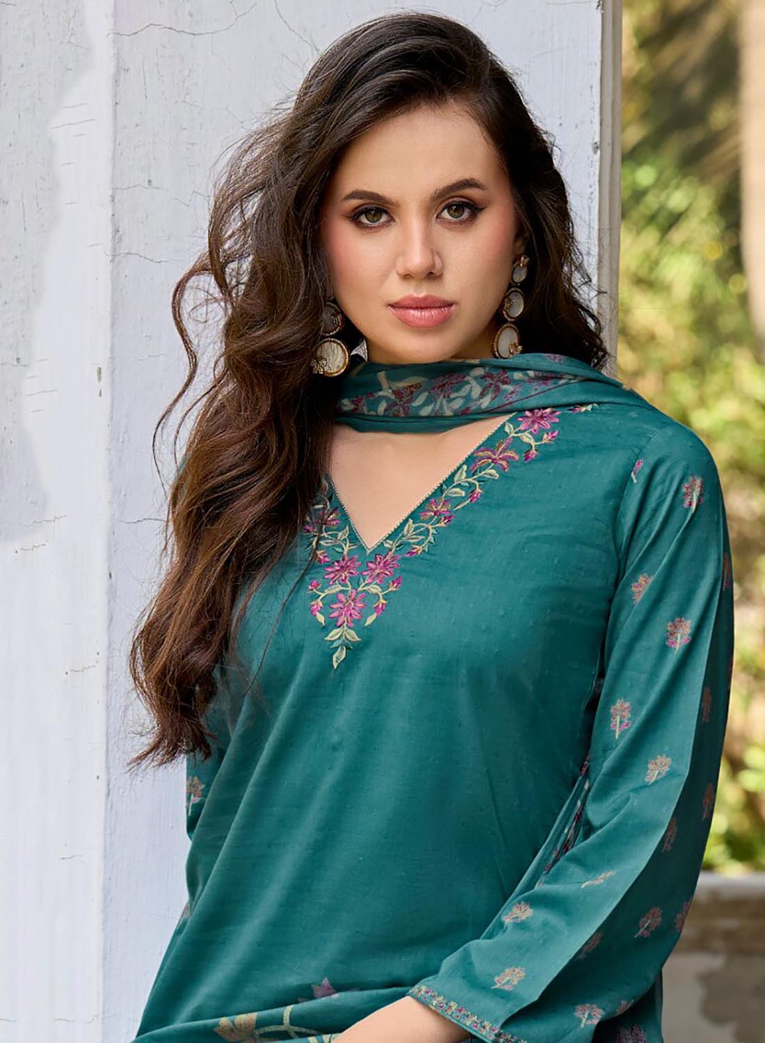 Women’s Cotton Unstitched Salwar Suit Material with Chiffon Dupatta