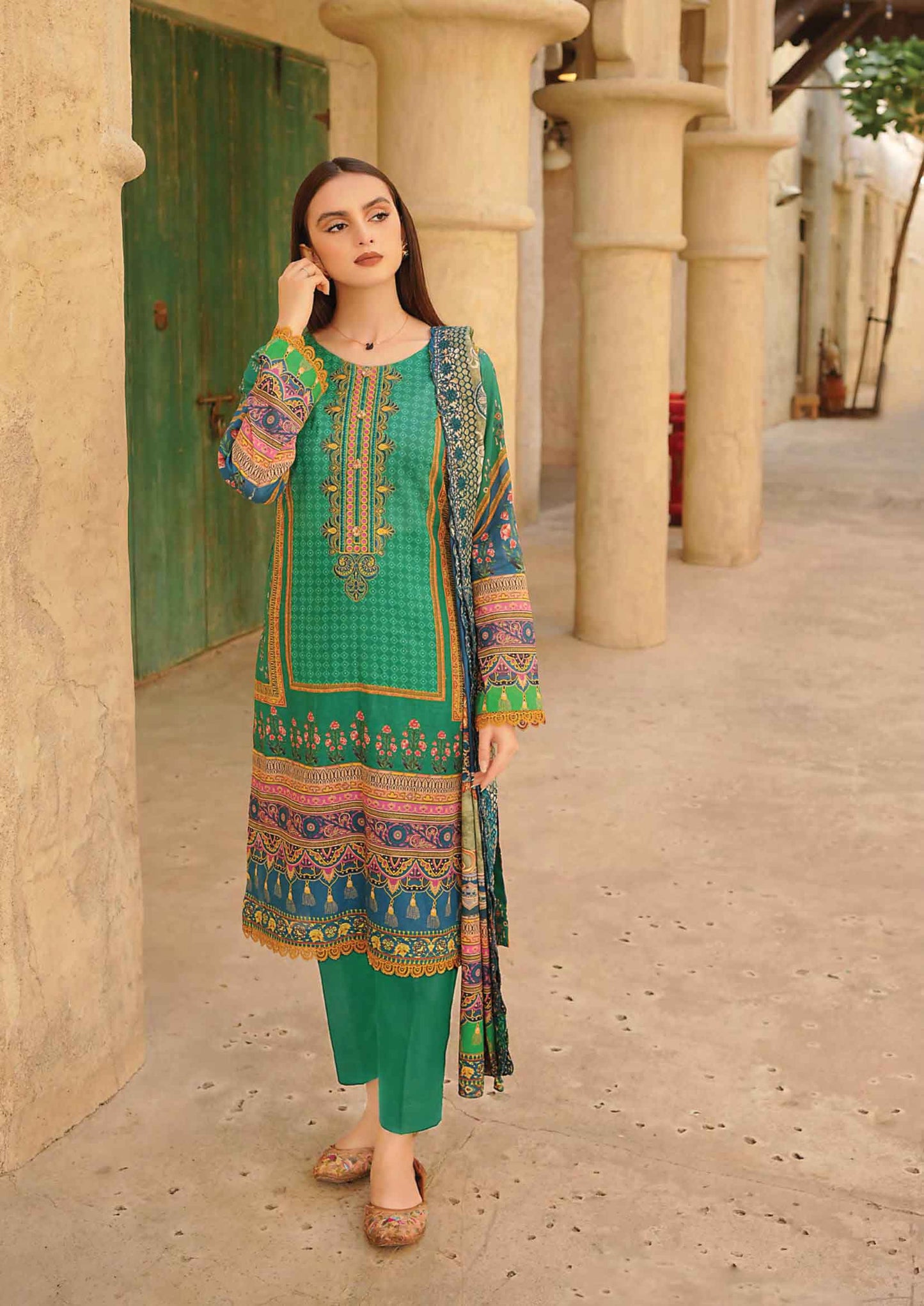 Dastaan By Dahiba Unstitched Lawn Original Pakistani Suit B04