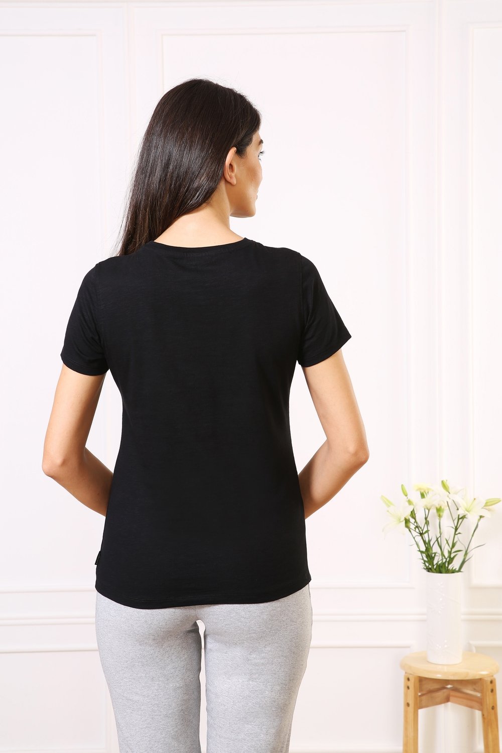 Black Classic Cotton Every day Wear t-shirt tops for Women - Stilento