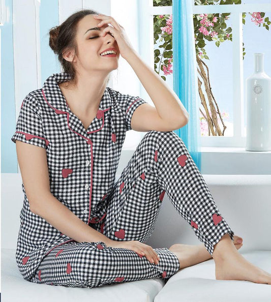 Cotton Printed Black Collar NightSuit Pajama Set for Woman - Stilento