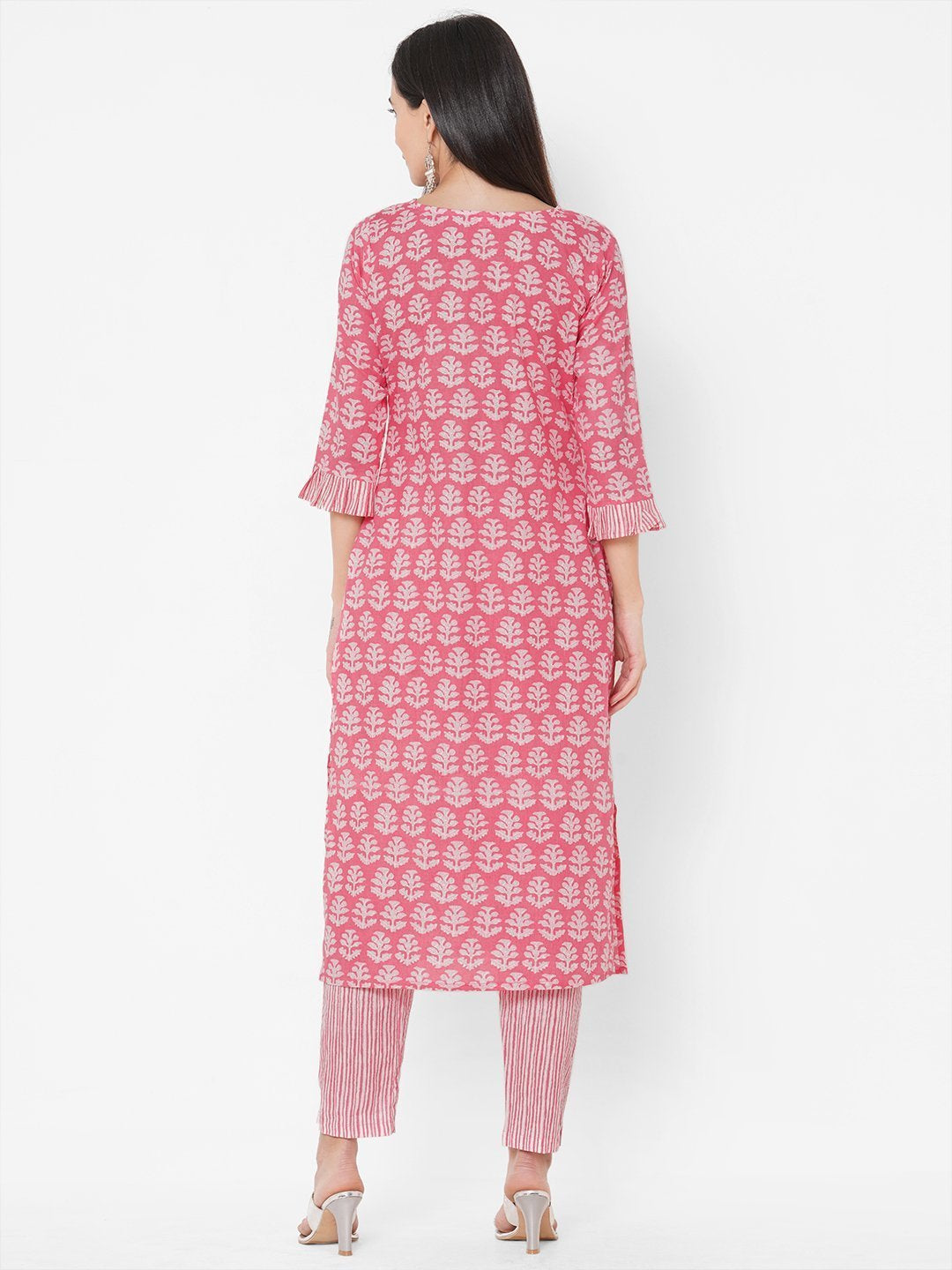 Floral Printed Pink Straight Cotton Kurta Pant Set - Stilento