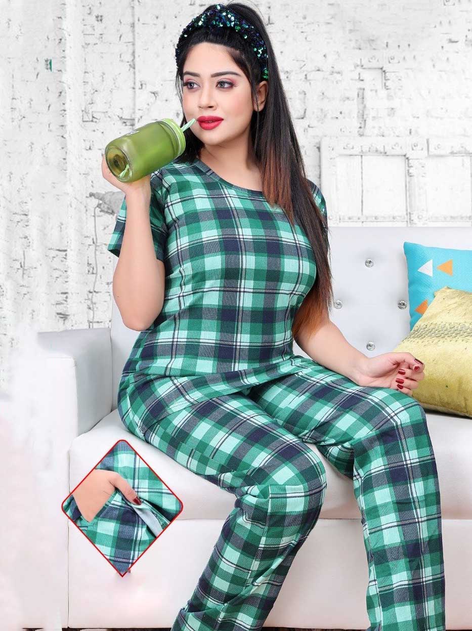 Green Checked Night suit for ladies with long Top and Pockets - Stilento