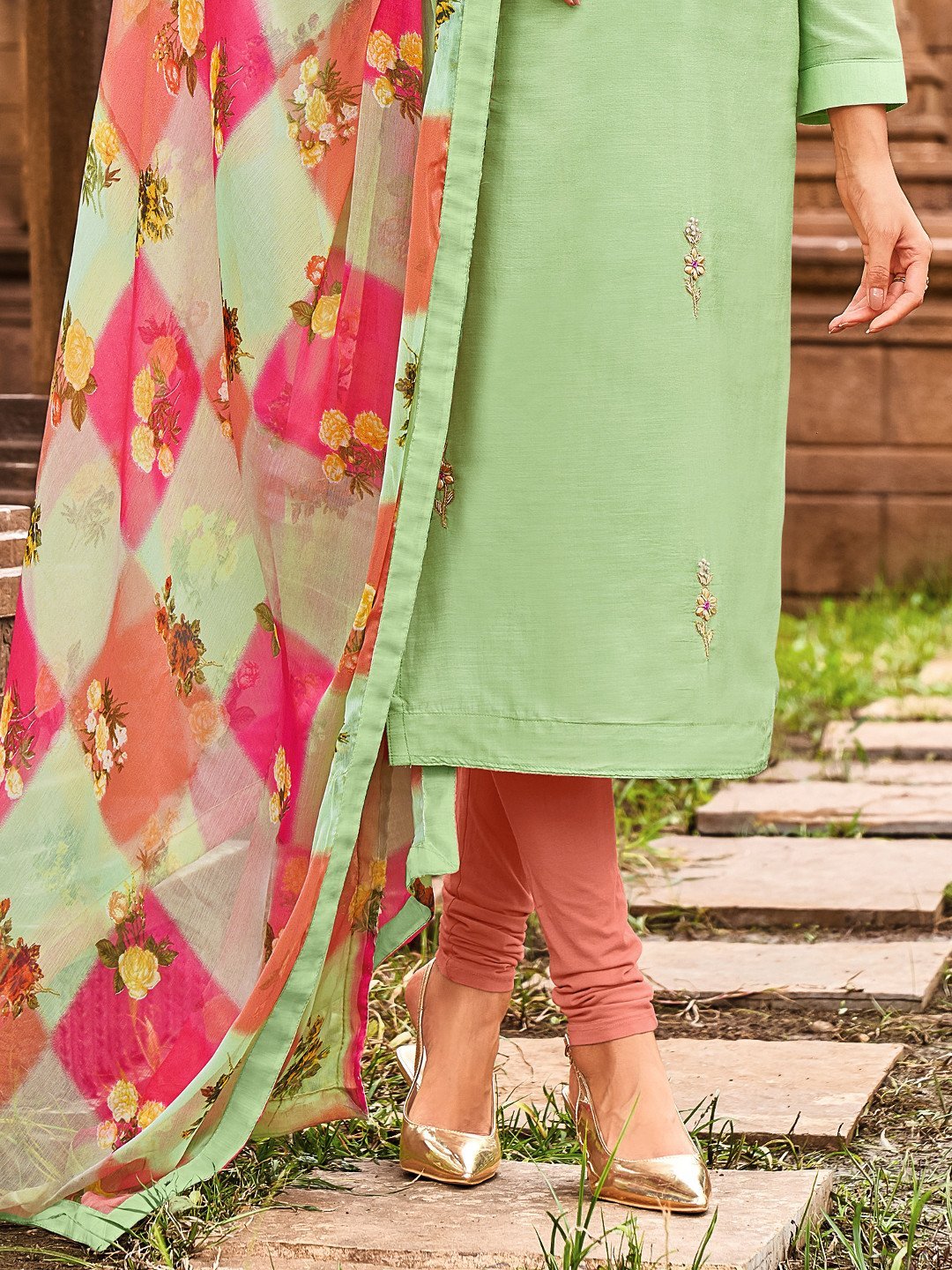 Green Embroidered Unstitched Cotton Suit With Dupatta - Stilento